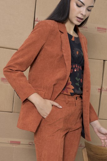 http://shop.sidecarweb.com/8696-thickbox/americana-mujer-catalina.jpg