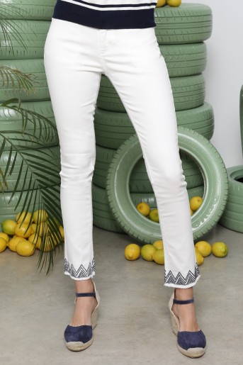 http://shop.sidecarweb.com/9465-thickbox/jeans-mujer-adriana.jpg