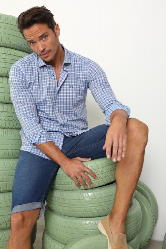 http://shop.sidecarweb.com/9477-thickbox/camisa-hombre-anibal.jpg