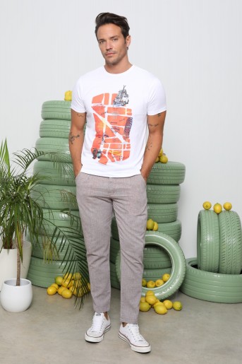 http://shop.sidecarweb.com/9502-thickbox/camiseta-hombre-ivan.jpg