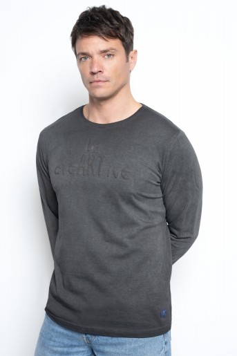 http://shop.sidecarweb.com/9729-thickbox/camiseta-hombre-dylan.jpg