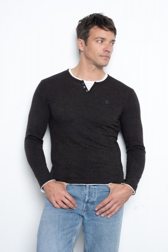 http://shop.sidecarweb.com/9755-thickbox/camiseta-hombre-marcos.jpg